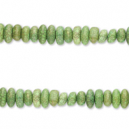 Perline di ceramica a forma di ciottolo verde foresta