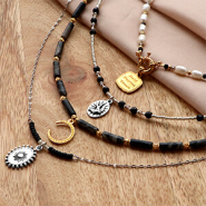 Set di ispirazione Mettiti all’opera con perline e ciondoli in metallo DQ per creare la tua collezione invernale