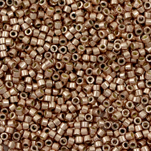 Perline Miyuki Delica 11/0 Duracoat galvanized champagne DB-2504