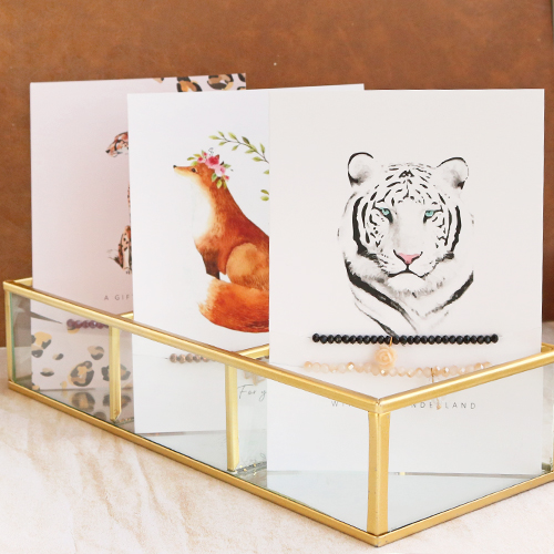 Libera la tua creativit&agrave; con i braccialetti con perline sfaccettate 