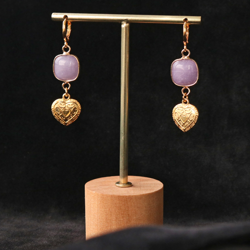 Accessori da realizzare con distanziatori in pietra naturale: 