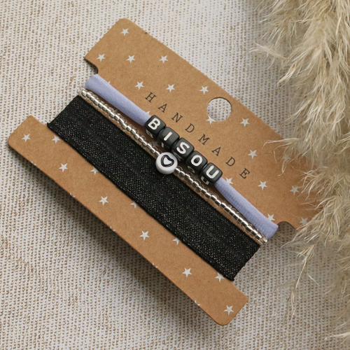 Ecco come realizzare i braccialetti pi&ugrave; belli con il nastro elastico cucito: